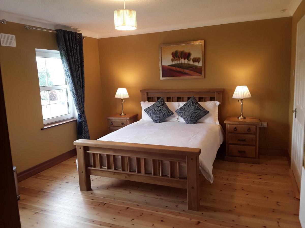 Doonard Manor B&B Craughwell 部屋 写真
