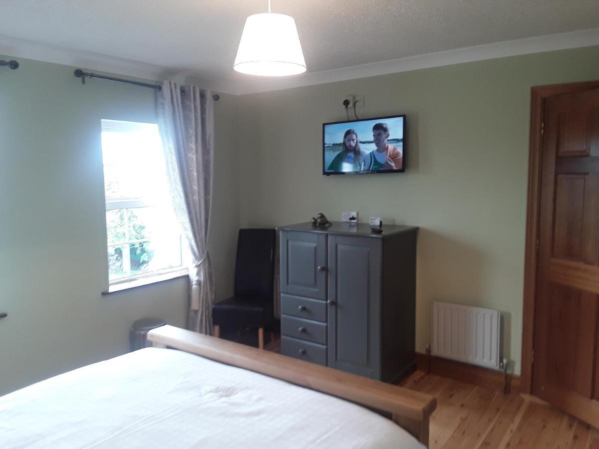 Doonard Manor B&B Craughwell エクステリア 写真